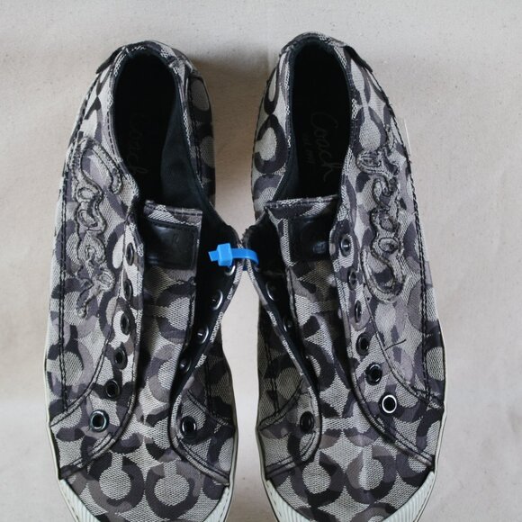 Coach Brand Keely Signature canvas low top Sneakers. size 7B - Picture 3 of 4